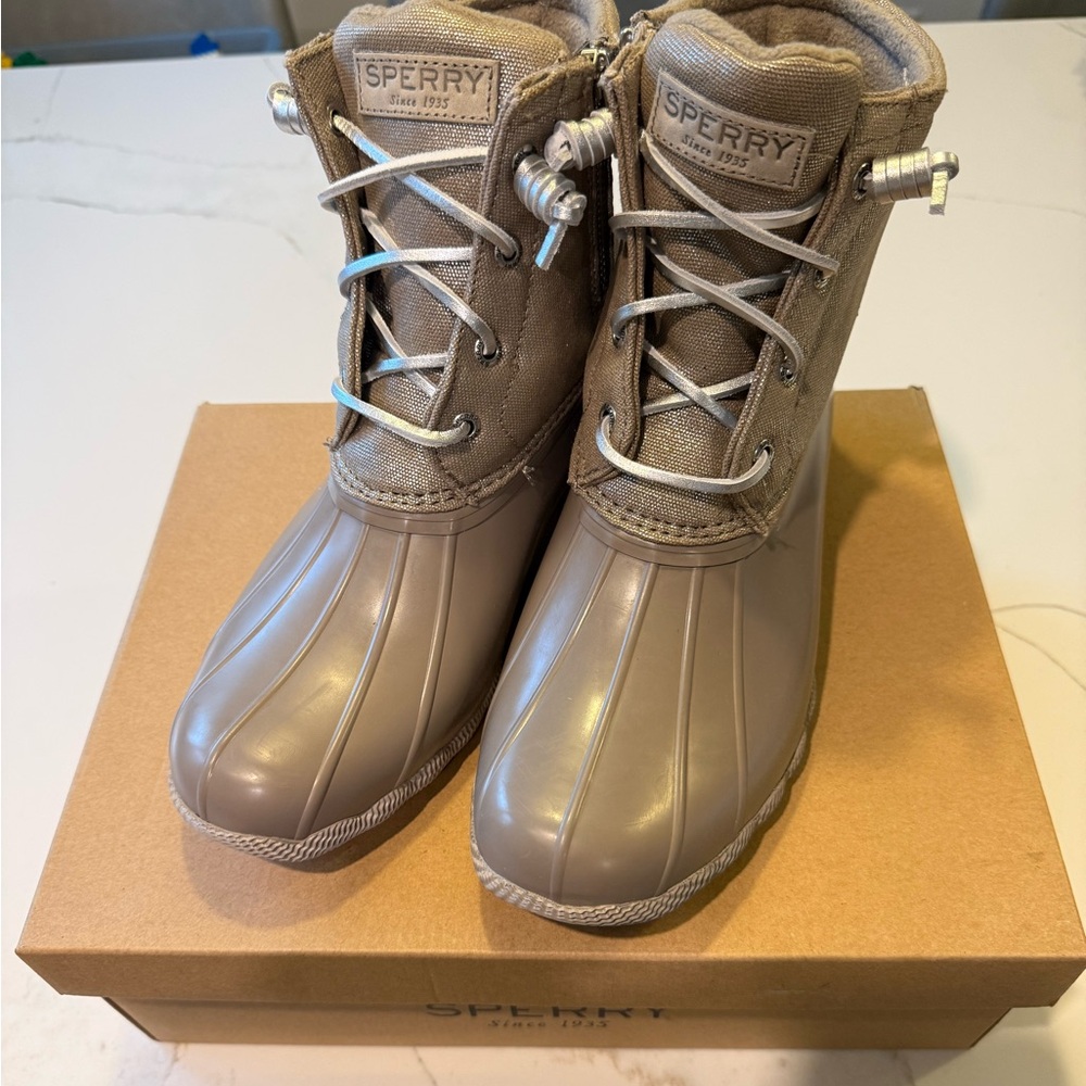 Sperry Women's Saltwater Sparkle Dove Rain Boots